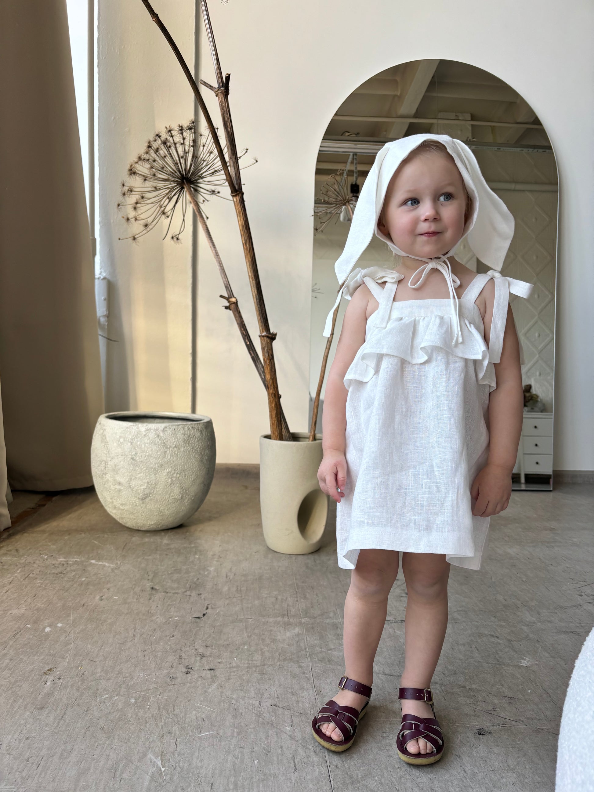 Baby girl linen summer dress with buttons on the back My Store Baby girl linen summer dress with buttons on the back My Store
